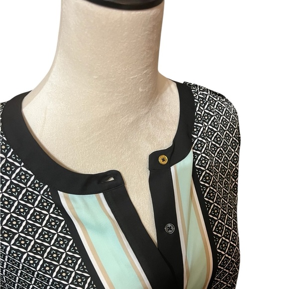 Dana Buchman 12 or L Top Geometric Print Button Up Shirt Blouse Collar Long Slv - Picture 3 of 4